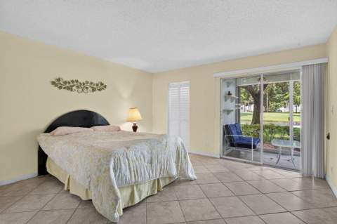 2006 Granada Drive #J1, Coconut Creek FL - photo 17 of 61