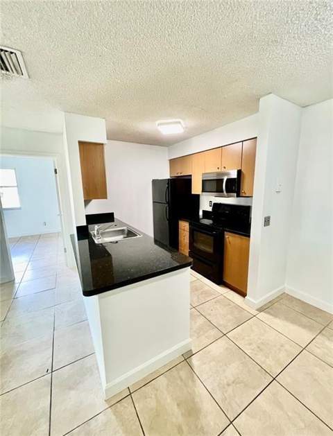 741 NW 104th Avenue #203, Pembroke Pines FL - photo 17 of 42