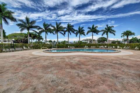 571 Fanshaw, Boca Raton FL - photo 12 of 26