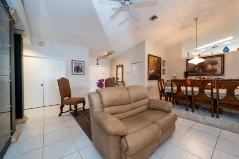 3973 Summer Chase Court, Lake Worth FL - photo 14 of 52