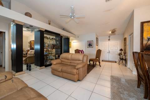 3973 Summer Chase Court, Lake Worth FL - photo 16 of 52