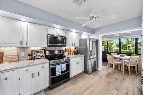 3668 Quail Ridge Drive #Green Heron S, Boynton Beach FL - photo 20 of 56