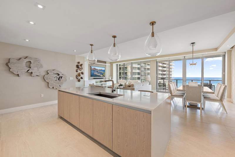 2 bedroom Condominium at 3100 N Ocean Drive #P-1105, Amrit Ocean Resort 2 Condo, Singer Island — photo 5