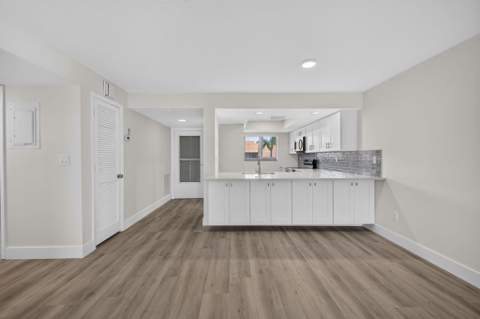 1600 NE Dixie Highway #10-205, Jensen Beach FL - photo 6 of 48
