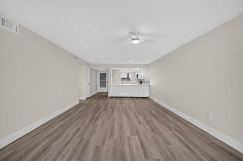 1600 NE Dixie Highway #10-205, Jensen Beach FL - photo 13 of 48