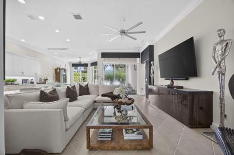 9469 Via Elegante, Wellington FL - photo 8 of 67