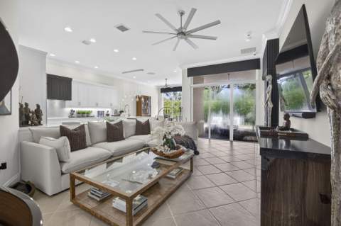 9469 Via Elegante, Wellington FL - photo 9 of 67
