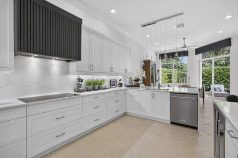 9469 Via Elegante, Wellington FL - photo 15 of 67