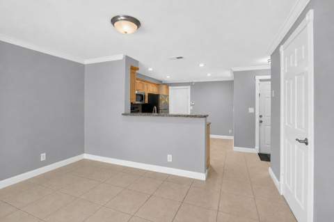 1603 Barcelona Way #3-32, Weston FL - photo 8 of 27