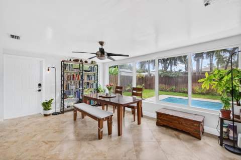4670 NE 4th Avenue, Oakland Park FL - photo 16 of 72