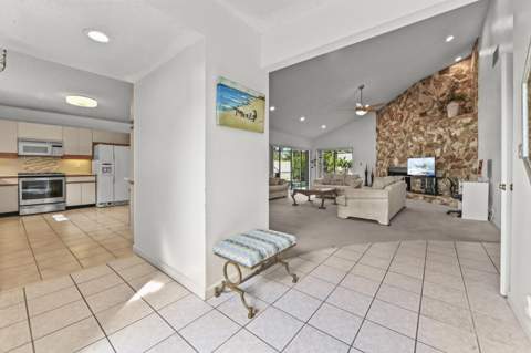 7131 NW 3rd Avenue, Boca Raton FL - photo 9 of 48