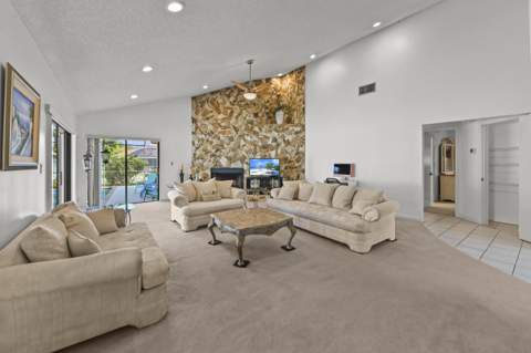 7131 NW 3rd Avenue, Boca Raton FL - photo 10 of 48