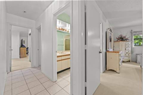 7131 NW 3rd Avenue, Boca Raton FL - photo 24 of 48