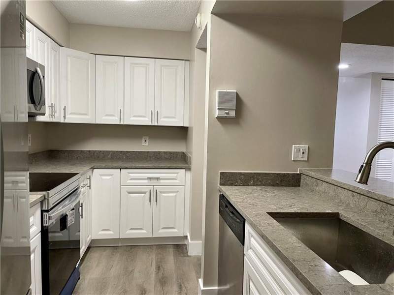 2 bedroom Condominium at 1674 NW 81st Way #1674, Parc Village Condo, Plantation — photo 4