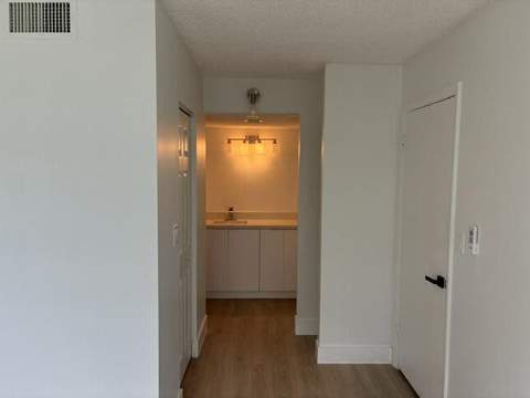 10401 W Broward Boulevard #405, Plantation FL - photo 11 of 15