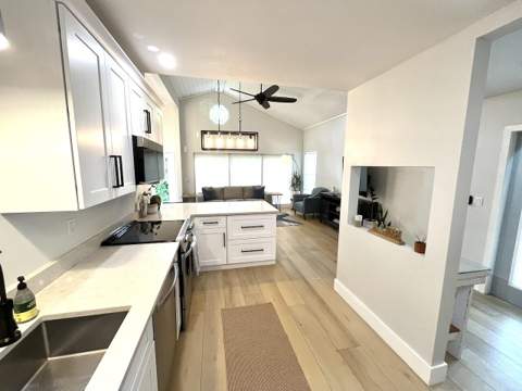 4044 NE Breakwater Drive, Jensen Beach FL - photo 8 of 34