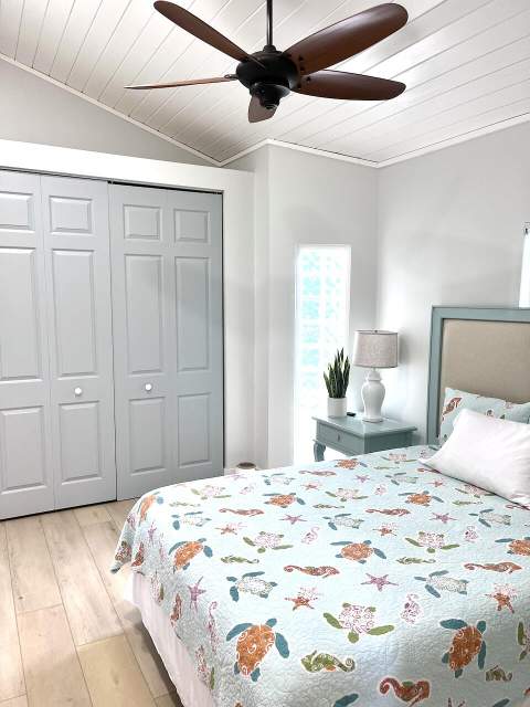 4044 NE Breakwater Drive, Jensen Beach FL - photo 17 of 34