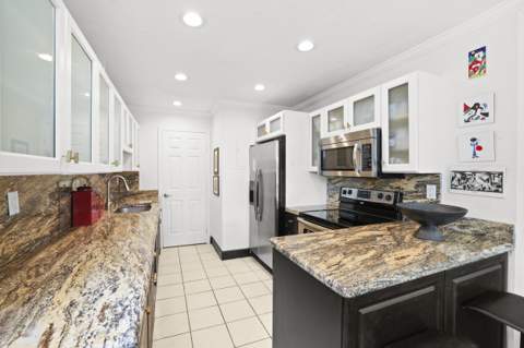 7 Middlesex Drive, Wilton Manors FL - photo 20 of 55