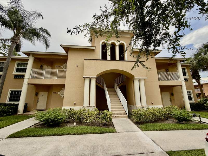 2 bedroom Condominium at 9123 Sand Shot Way #4414, Castle Pines Condominium, Port St. Lucie — photo 2