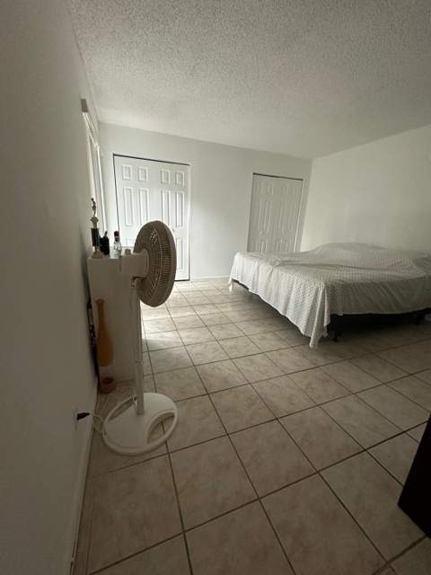 2100 White Pine Circle #D, Greenacres FL - photo 19 of 36