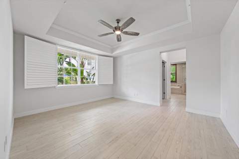 411 Bay Colony Drive, Juno Beach FL - photo 13 of 39