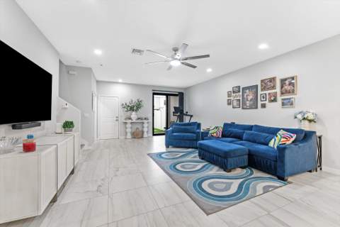 405 NW 17th Street, Fort Lauderdale FL - photo 12 of 39
