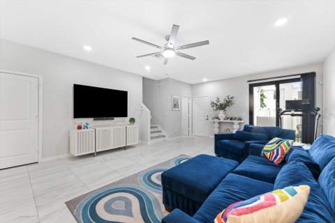 405 NW 17th Street, Fort Lauderdale FL - photo 14 of 39