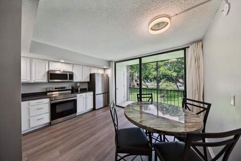 5190 Las Verdes Circle #214, Delray Beach FL - photo 11 of 34