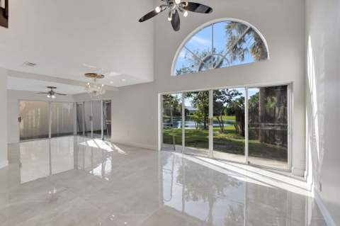 11420 Coral Bay Drive, Boca Raton FL - photo 10 of 15