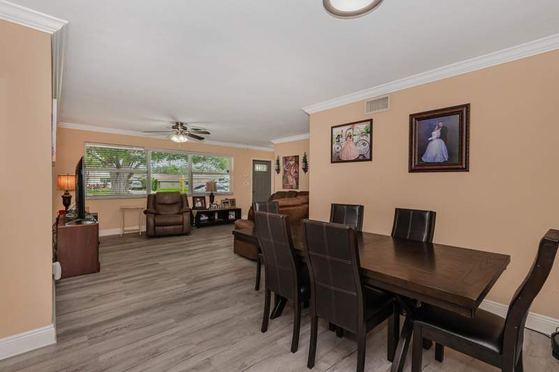 3 bedroom Single Family Residence at 1820 N 46th Avenue, Hollywood Hills Amen Plat, Hollywood — photo 4