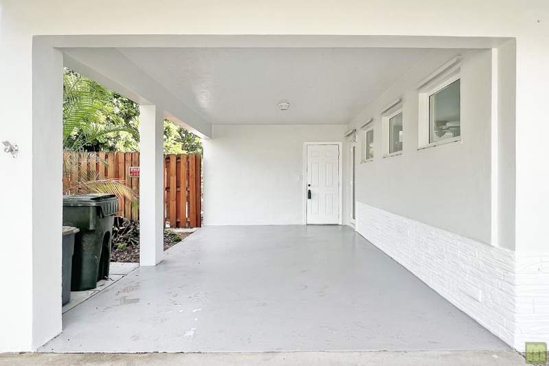 3 bedroom Single Family Residence at 3831 NW 11th Street, Coconut Creek 4th Sec, Coconut Creek — photo 4