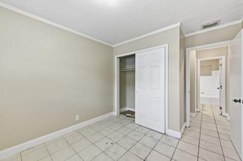939 Charles Street, West Palm Beach FL - photo 22 of 39