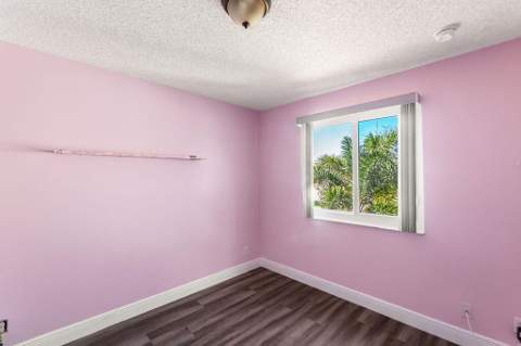6384 Adriatic Way, West Palm Beach FL - photo 15 of 30