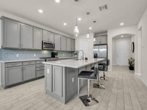 4808 Chantilly Road, Lake Worth FL - photo 9 of 36