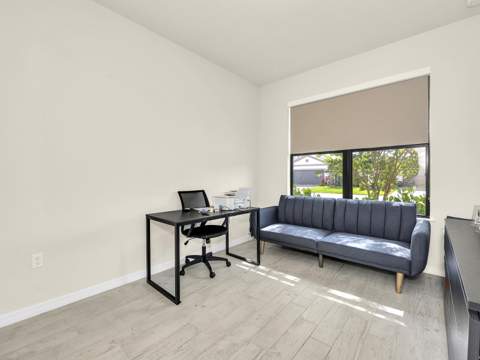4808 Chantilly Road, Lake Worth FL - photo 12 of 36