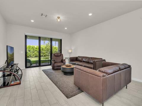 4808 Chantilly Road, Lake Worth FL - photo 15 of 36