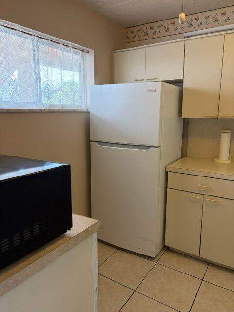 2 bedroom Condominium at 2566 S Garden Drive #202, Lake Clarke Gardens Condo 19, Lake Worth — photo 3