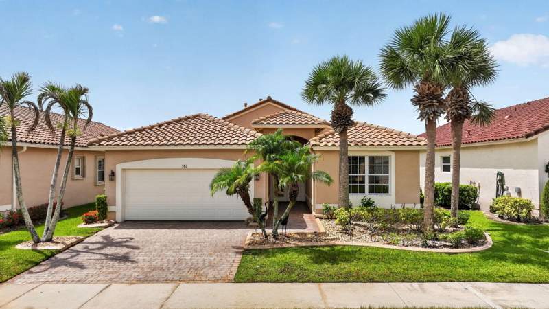 3 bedroom Single Family Residence at 382 NW Springview Loop, Cascades At St Lucie West Phase 6, Port St. Lucie — photo 3