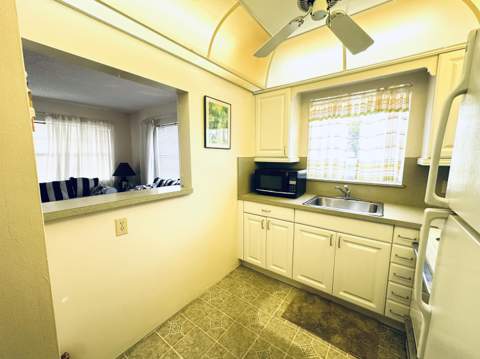 8 Grantham D, Deerfield Beach FL - photo 12 of 61