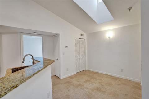 1050 Crystal Way #N, Delray Beach FL - photo 10 of 45
