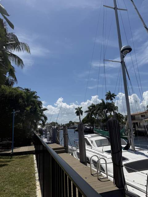 11 Sunset Lane, Lauderdale-By-The-Sea FL - photo 22 of 34
