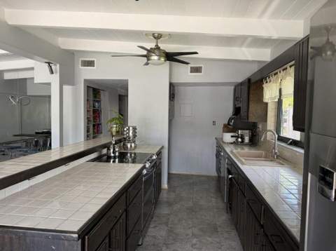 11 Sunset Lane, Lauderdale-By-The-Sea FL - photo 7 of 34