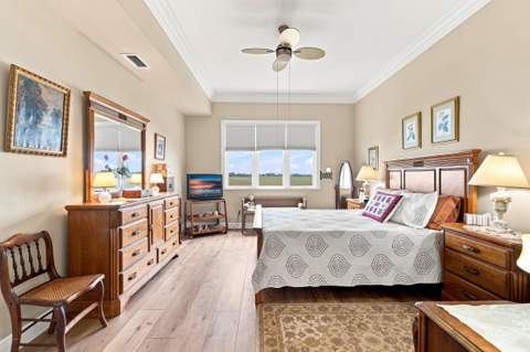 21 Harbour Isle Drive #302, Fort Pierce FL - photo 17 of 37
