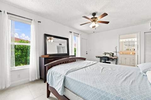 4830 NW 4th Street #A, Delray Beach FL - photo 20 of 28