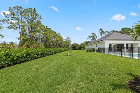 11899 Sanbourn Court, Palm Beach Gardens FL - photo 7 of 48