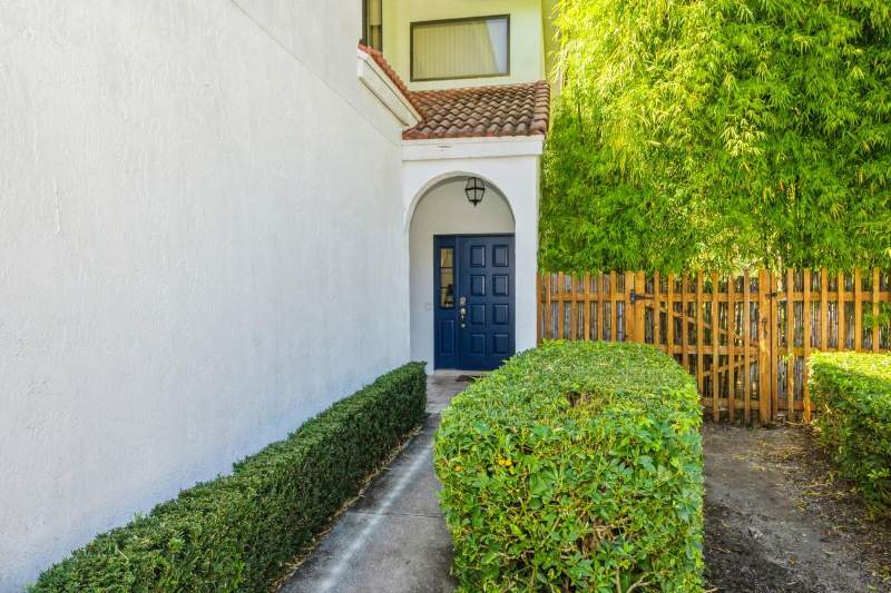 3 bedroom Single Family Residence at 5504 Fox Hollow Drive, Wimbledon Villas Of Via Verde, Boca Raton — photo 2