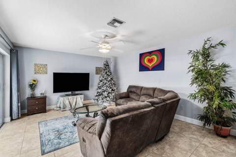 2616 SE 5th Circle #D, Boynton Beach FL - photo 10 of 31