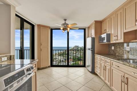 1901 N Ocean Boulevard #Sthc, Fort Lauderdale FL - photo 9 of 37