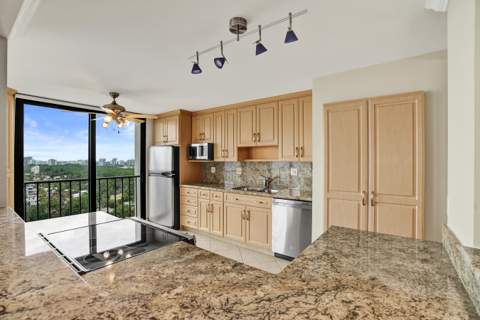 1901 N Ocean Boulevard #Sthc, Fort Lauderdale FL - photo 14 of 37