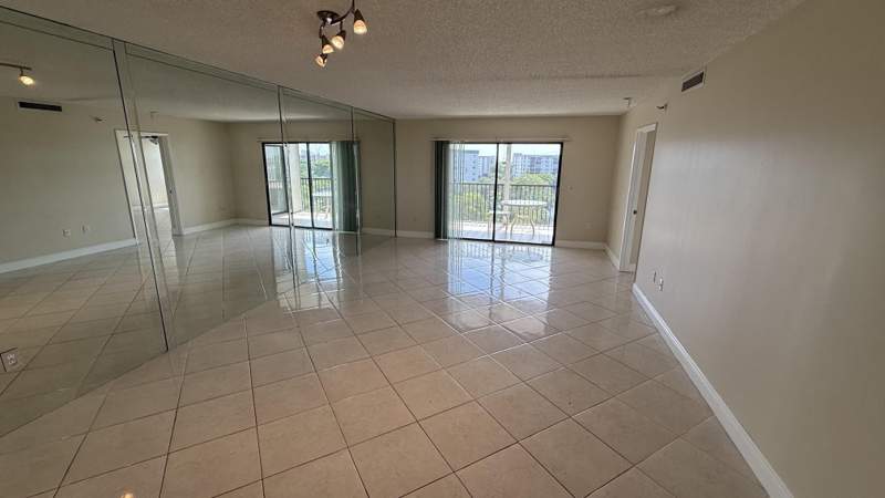 2 bedroom Condominium at 2334 S Cypress Bend Drive #802, Cypress Bend Vii, Pompano Beach — photo 5